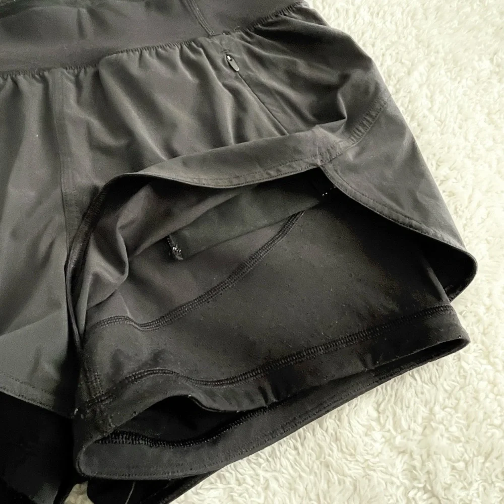 lululemon athletica Black Women's Athletic Shorts Squad Goals Size 6 Layered - Picture 4 of 12